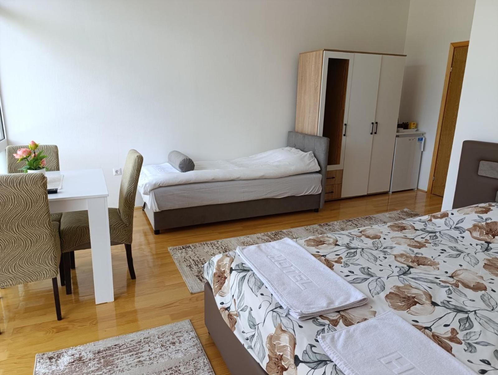 Helena Appartement *