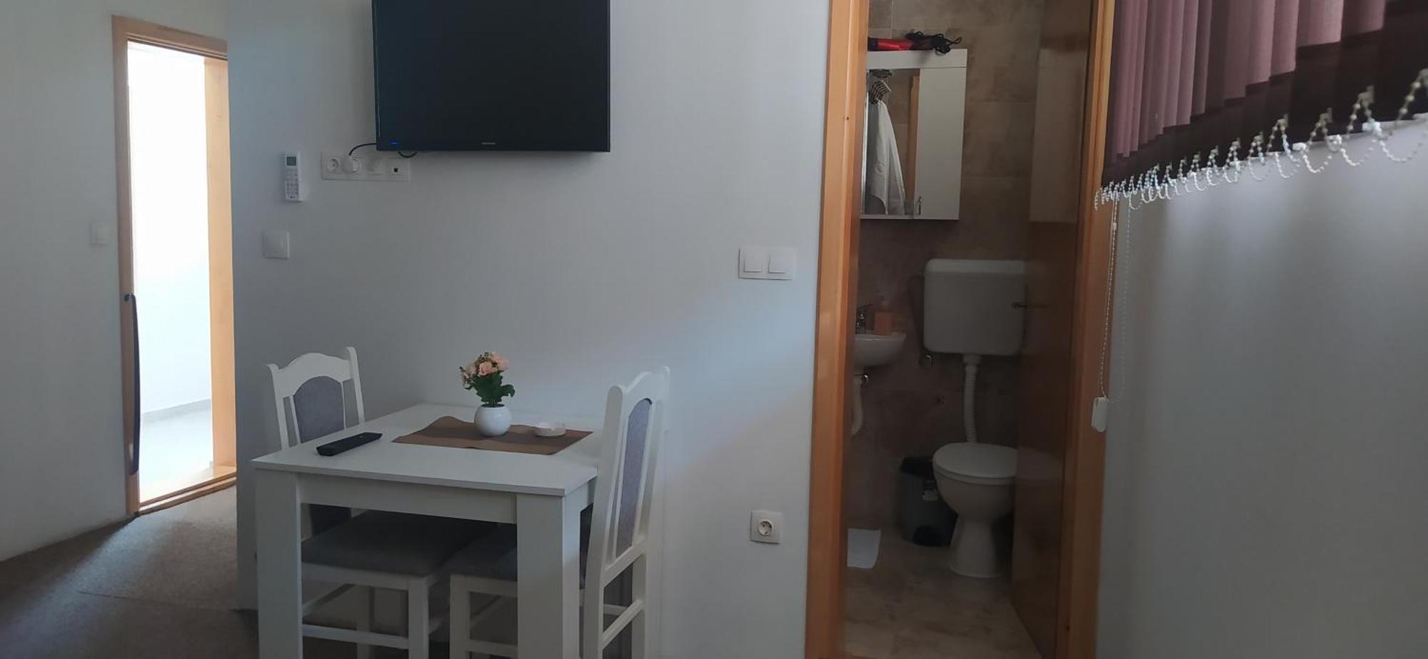 Helena Apartment