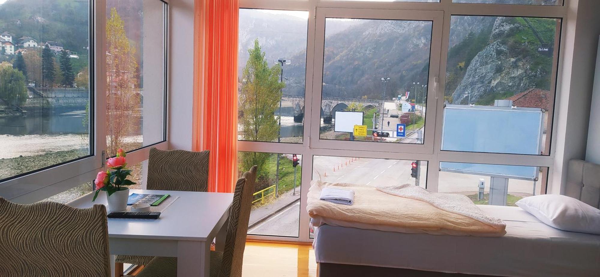 Helena Appartement *